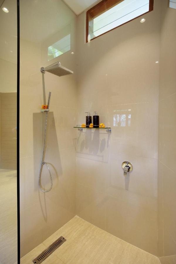 Holl Villa By Wildflower Group Legian  Exterior photo